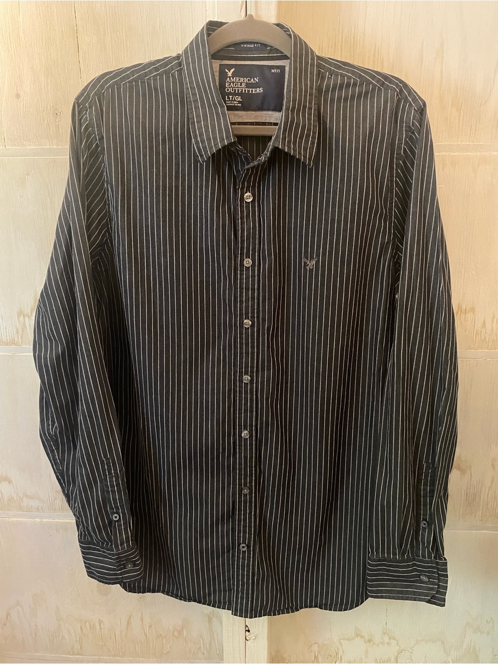 American Eagle Outfitters Men’s Black Pinstripe Button-Down Shirt